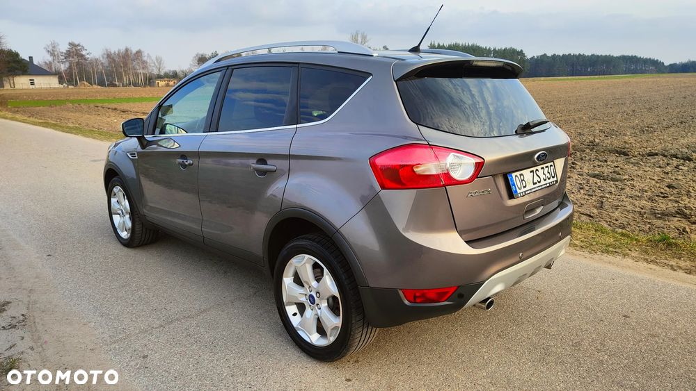 Ford Kuga 2.0 TDCi 4x4 Titanium - 13