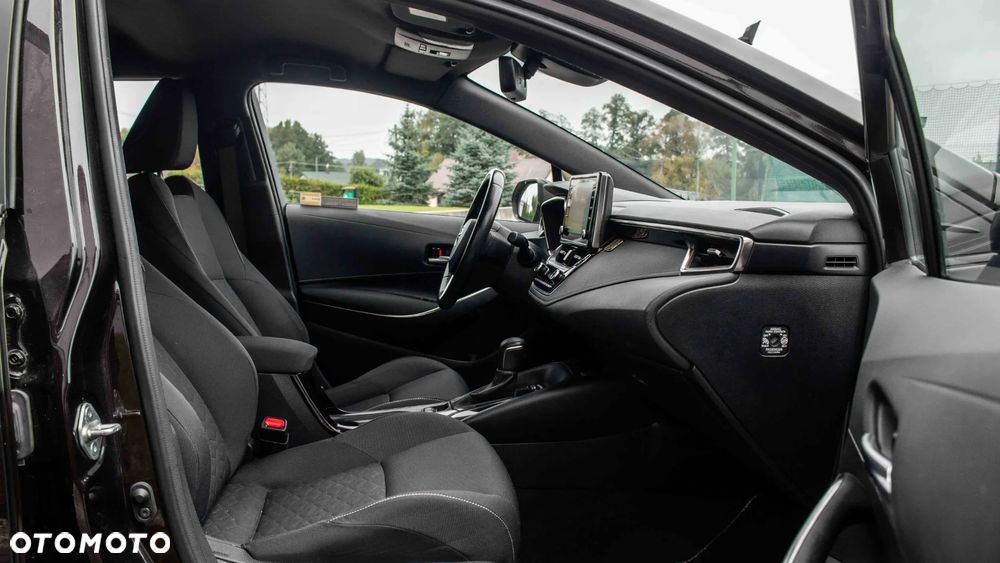 Toyota Corolla 1.8 Hybrid Selection - 35