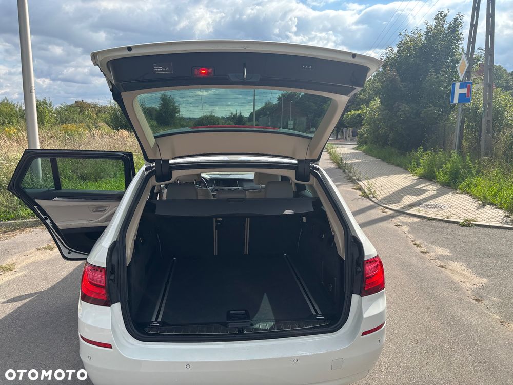 BMW Seria 5 520d - 6