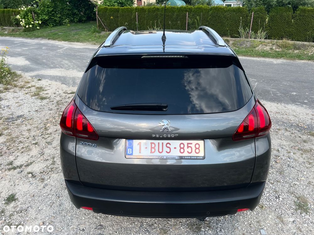 Peugeot 2008 - 10