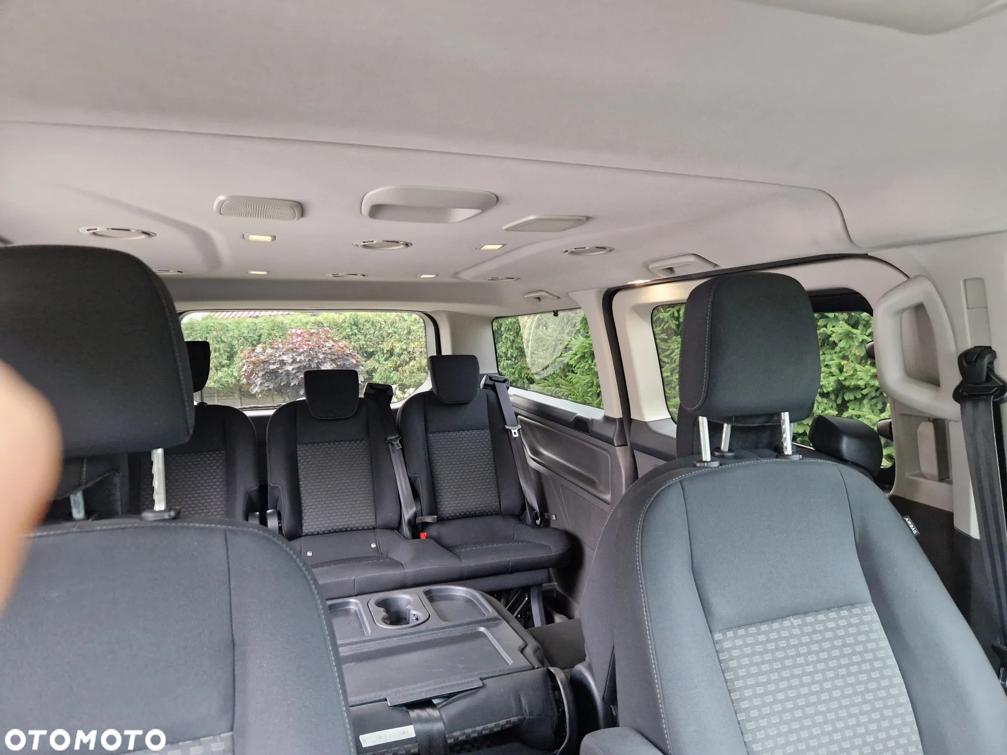 Ford Tourneo Custom - 17