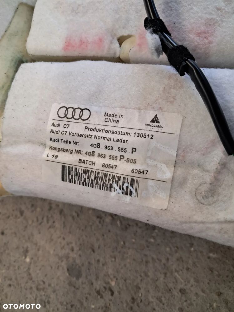 Mata Grzewcza Fotela Dół Audi A6 C7 A7 4G8963555P - 3