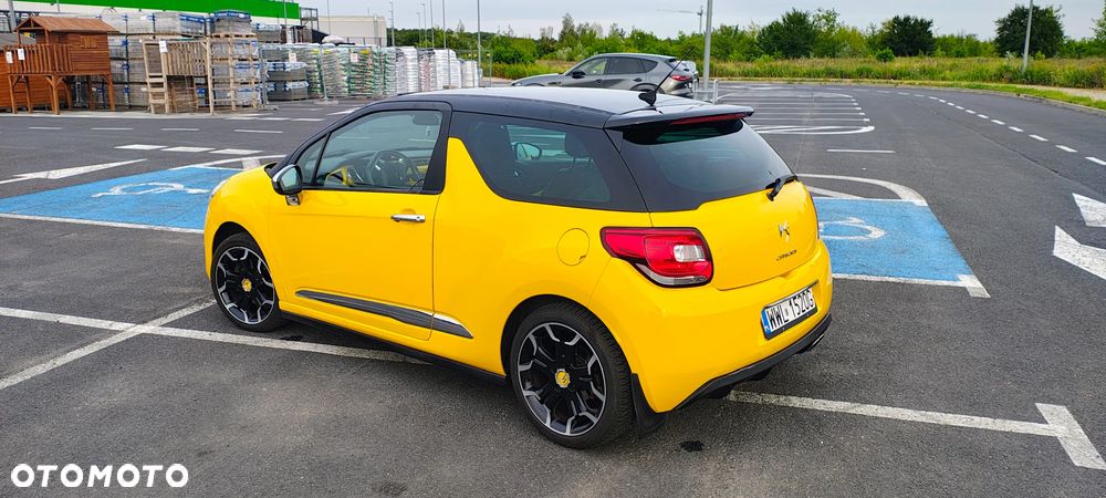 Citroën DS3 1.6 HDi SportChic - 6
