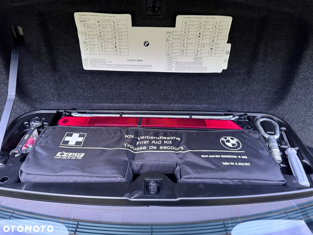 BMW Seria 5 525i - 16