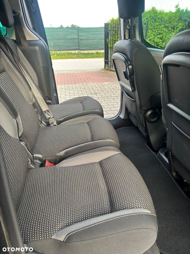 Peugeot Partner BlueHDi 120 Stop&Start Outdoor - 22