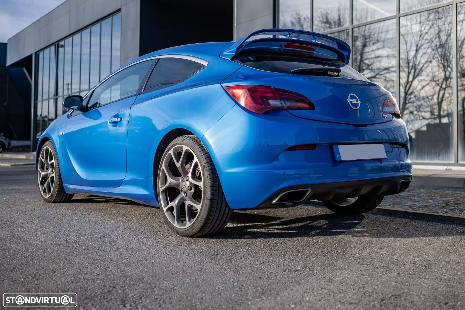 Opel Astra GTC OPC 2.0 T - 8