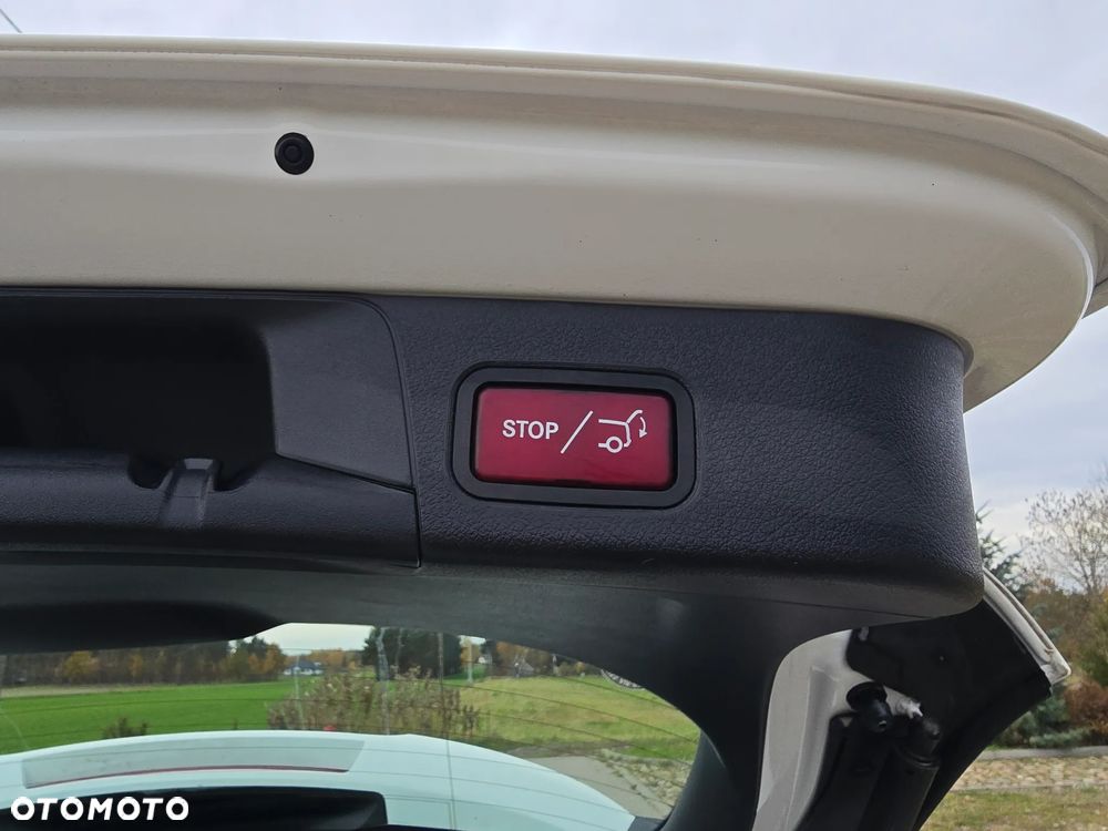 Mercedes-Benz Klasa B 200 Progressive 7G-DCT - 14