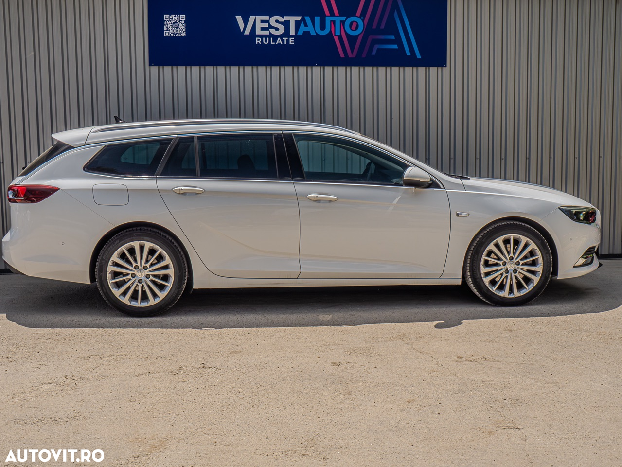 Opel Insignia Sport Tourer 2.0 CDTI Start/Stop Aut. Ultimate - 27