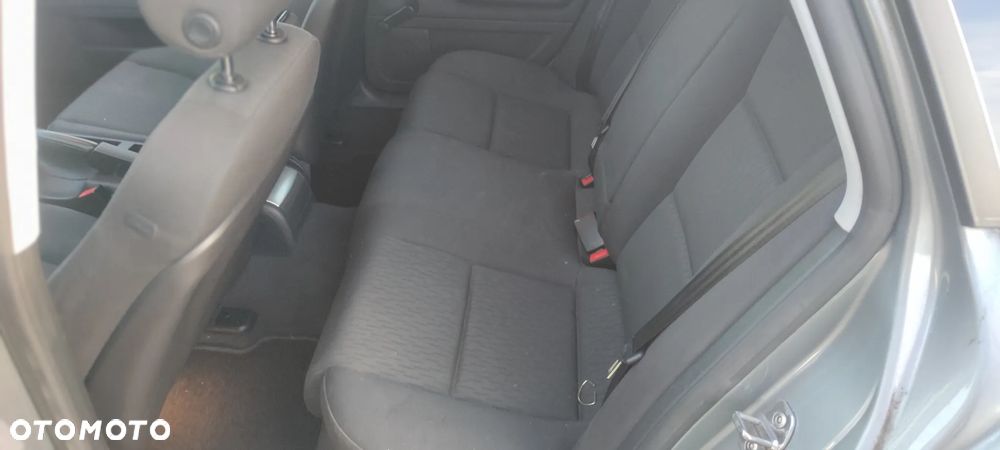 Audi A4 Avant 1.8 T - 13