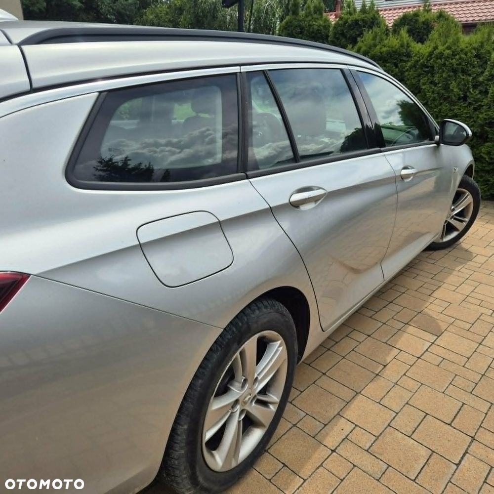 Opel Insignia 2.0 CDTI Edition - 3