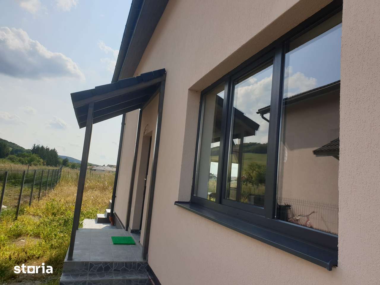 Case tip duplex la cheie ,130 mp,teren 300 mp ,Sangiorgiu de Mures - Imagine principală: 3/14
