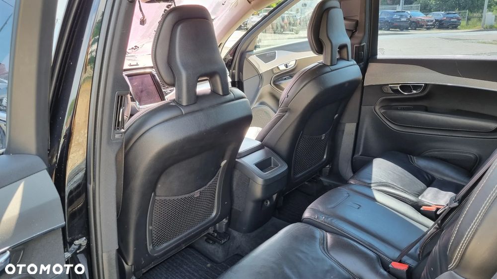 Volvo XC 90 D5 AWD Geartronic Inscription - 34