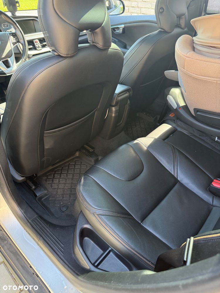 Volvo V40 Cross Country D2 Kinetic - 16