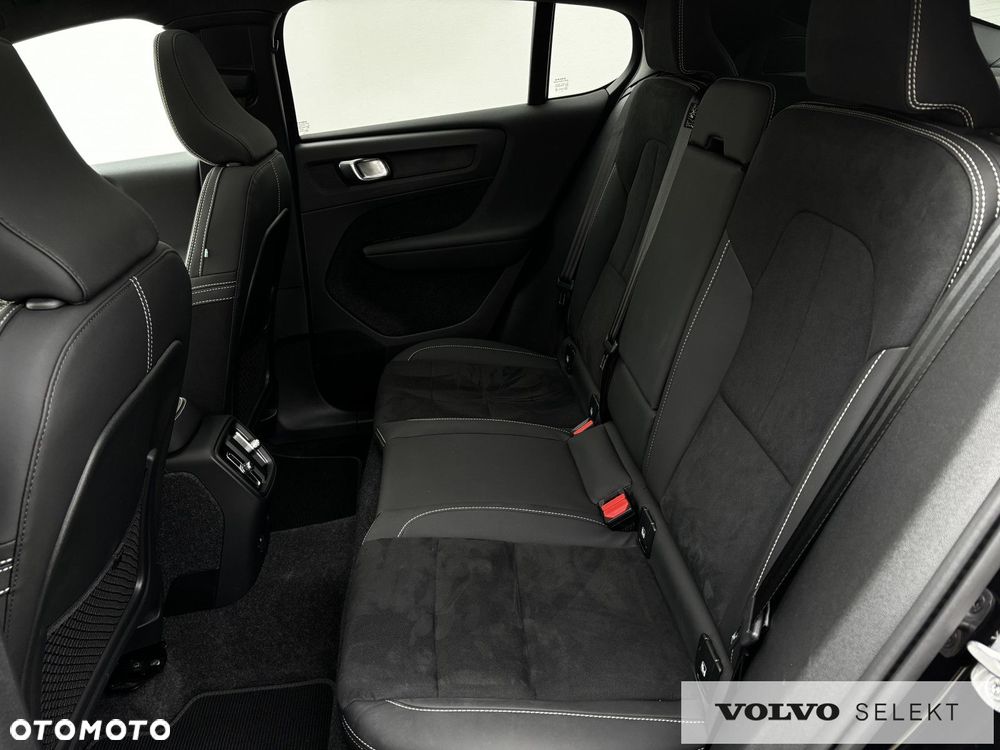 Volvo C40 - 25