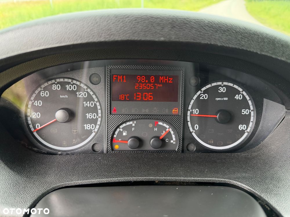 Peugeot BOXER - 12