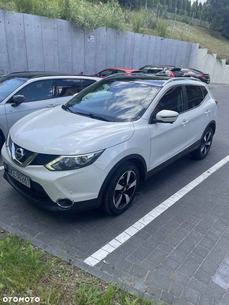 Nissan Qashqai - 2