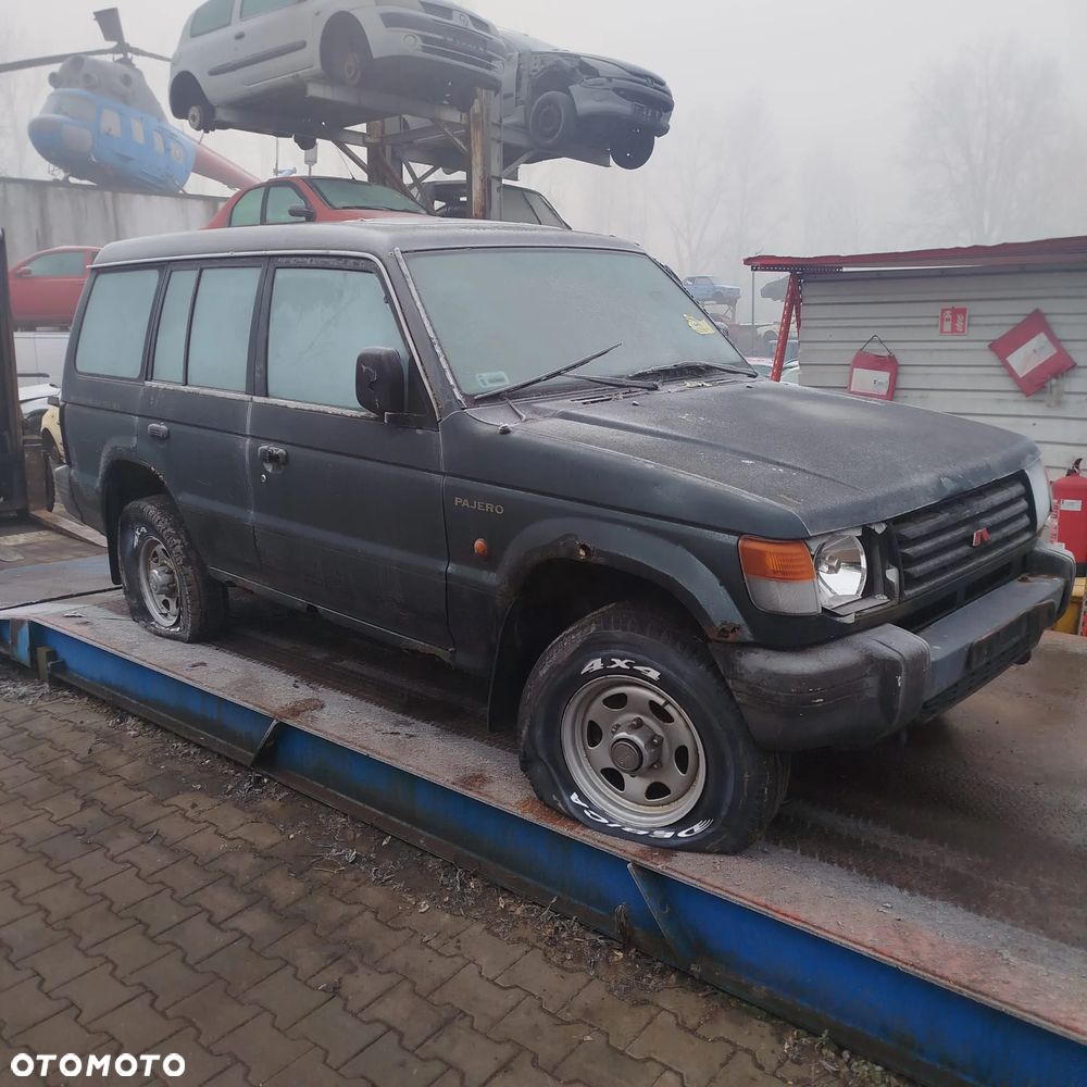 Mitsubishi Pajero na części - 3