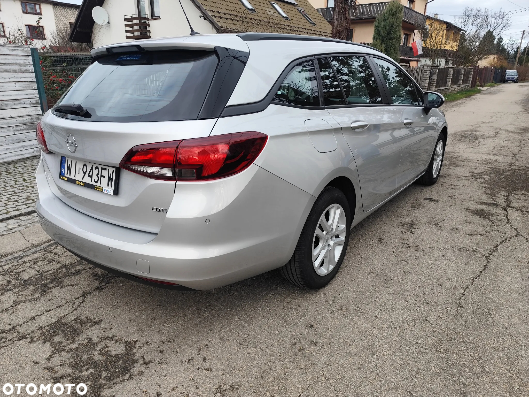 Opel Astra V 1.6 CDTI Enjoy S&S - 3