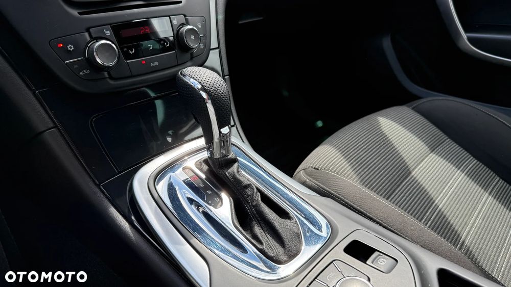 Opel Insignia 2.0 CDTI Sport - 21