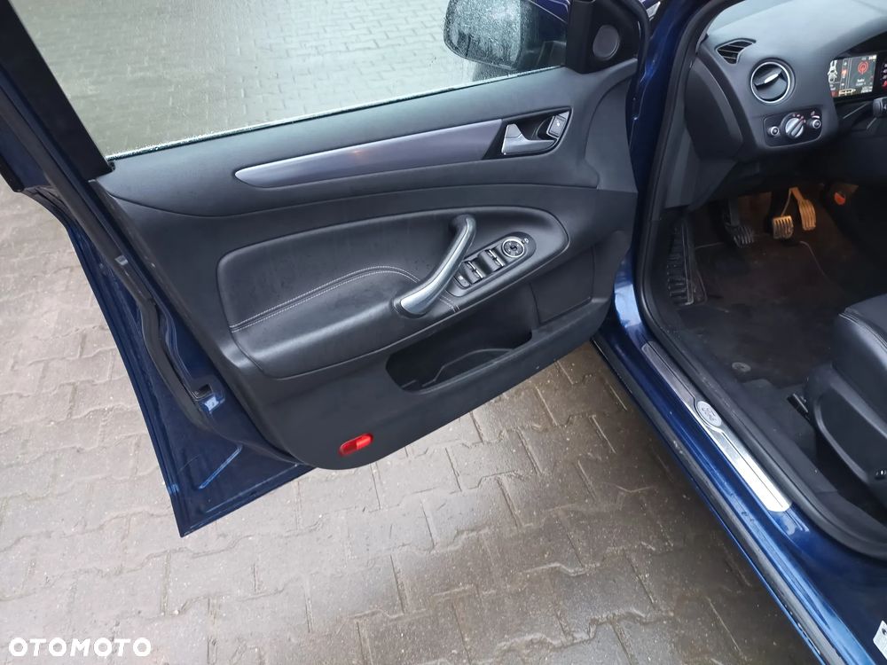 Ford Mondeo 2.0 TDCi Titanium - 34