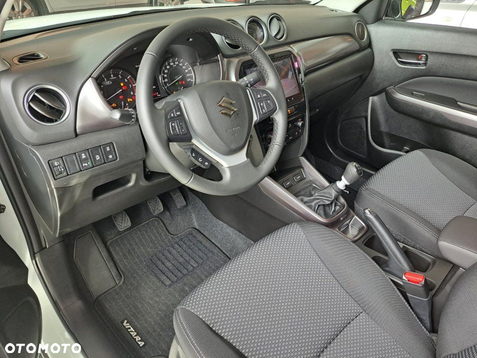 Suzuki Vitara - 5