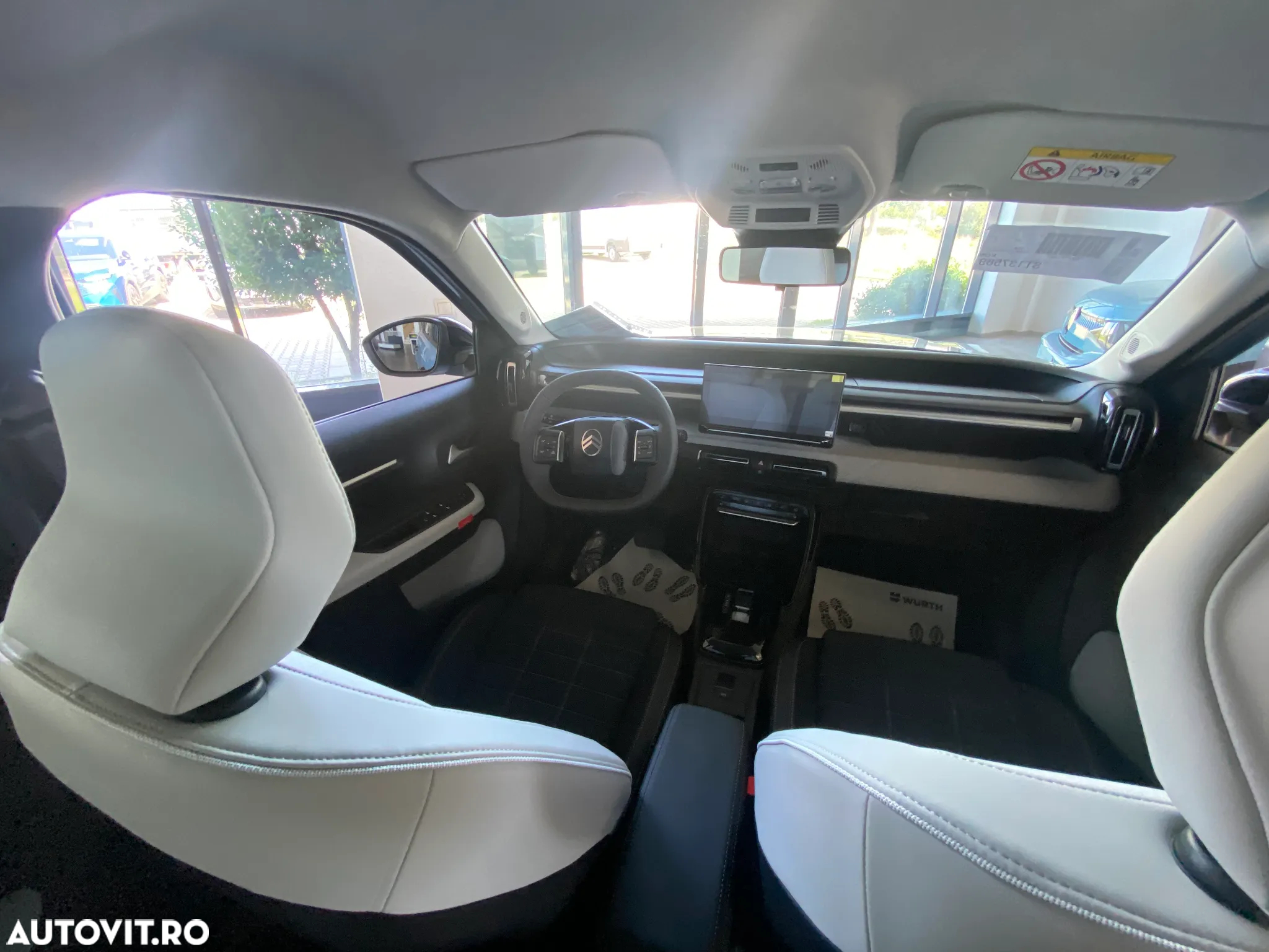 Citroën C3 1.2 PureTech 100 S&S BVM6 YOU! - 8
