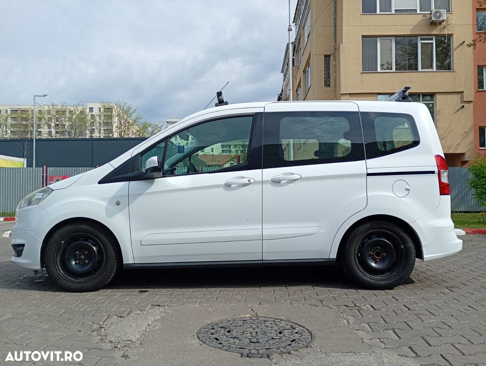 Ford Tourneo Courier 1.5 TDCi Trend - 2