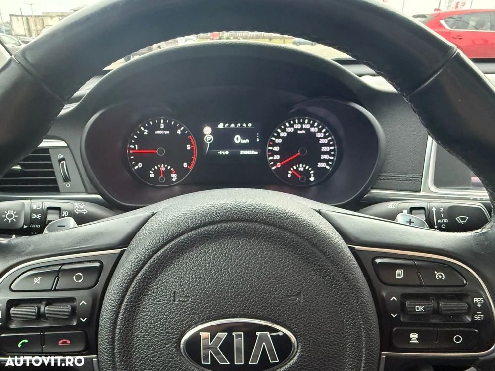 Kia Optima Sportswagon 1.7 CRDI DCT Business Supreme - 22