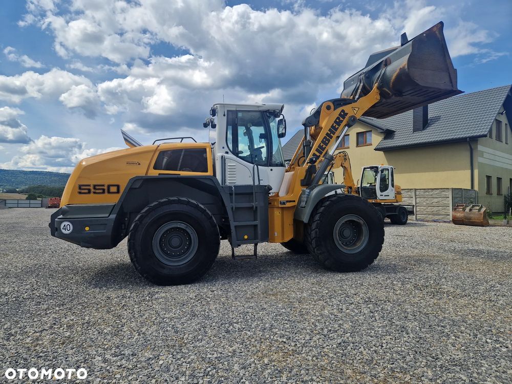 Liebherr L550 - 2