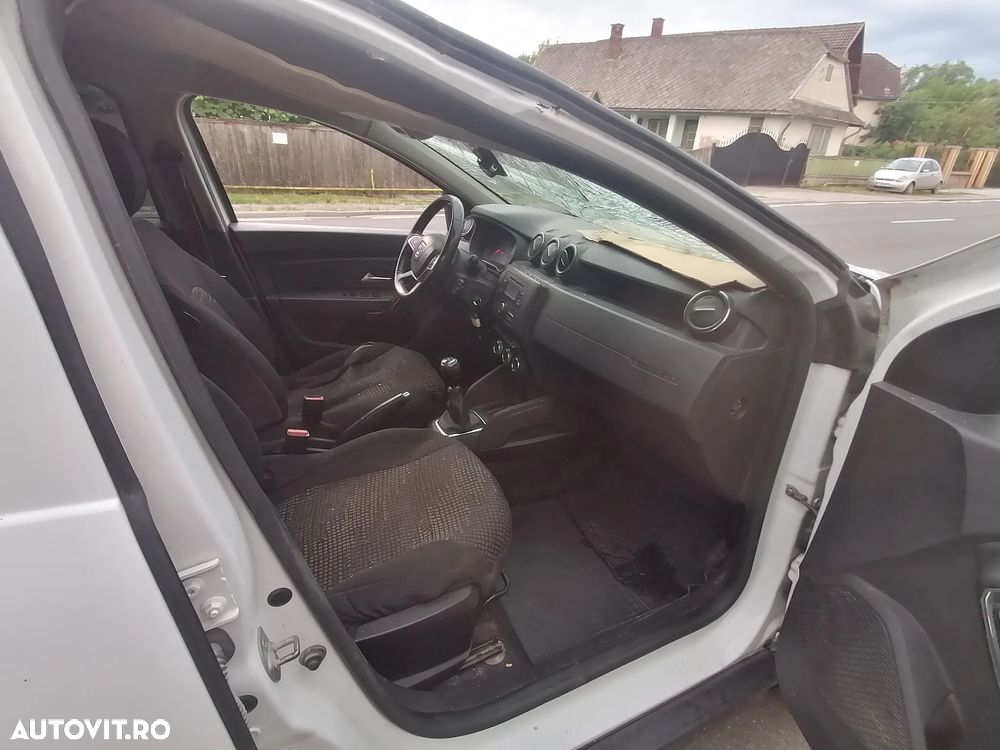 Dacia Duster dCi 110 FAP 4x4 Destination - 13