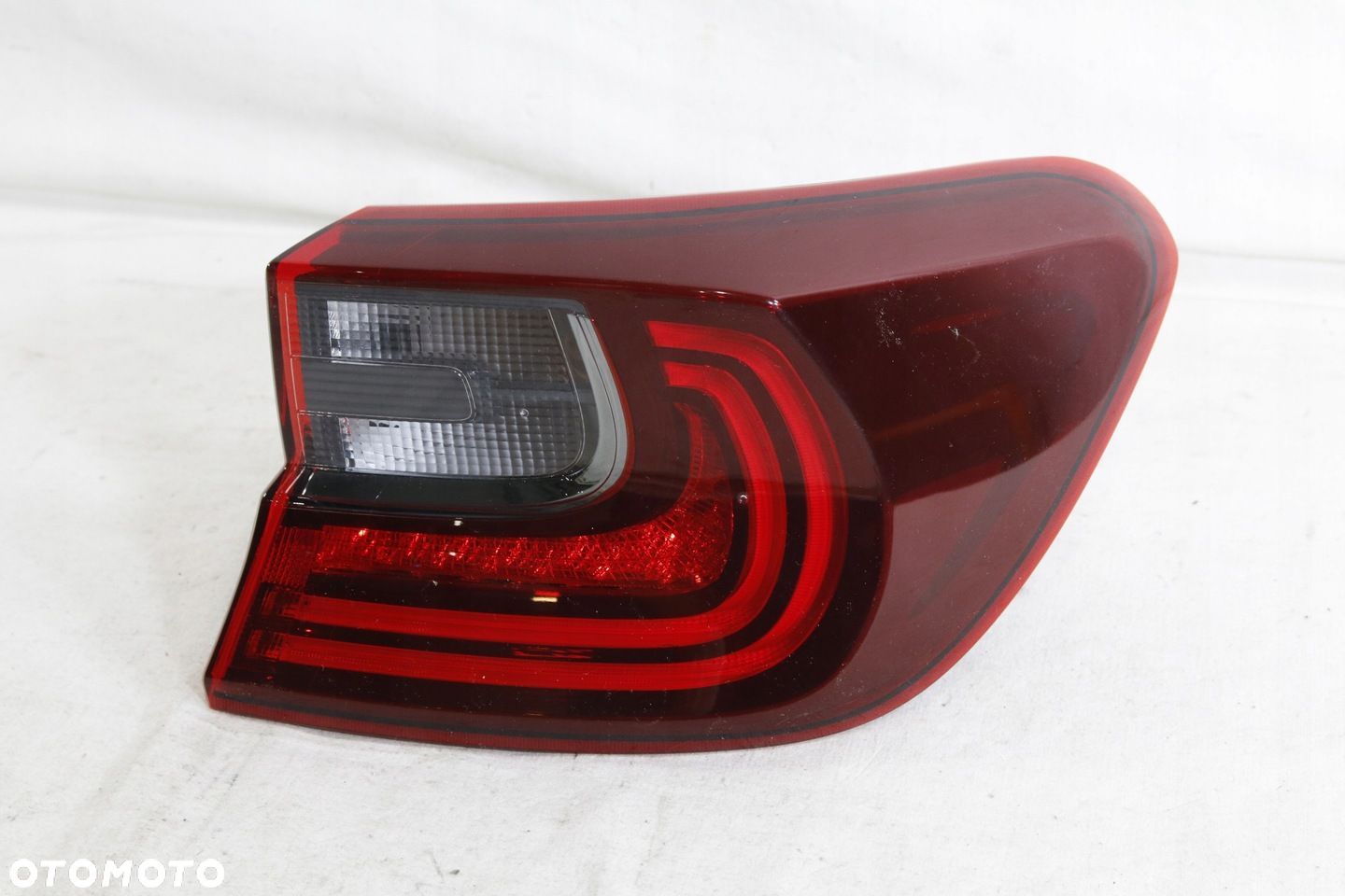 Lampa tyl na błotnik Led Europa Oryginał Kia Ceed III 3 cd HATCHBACK 2018-5 - 1