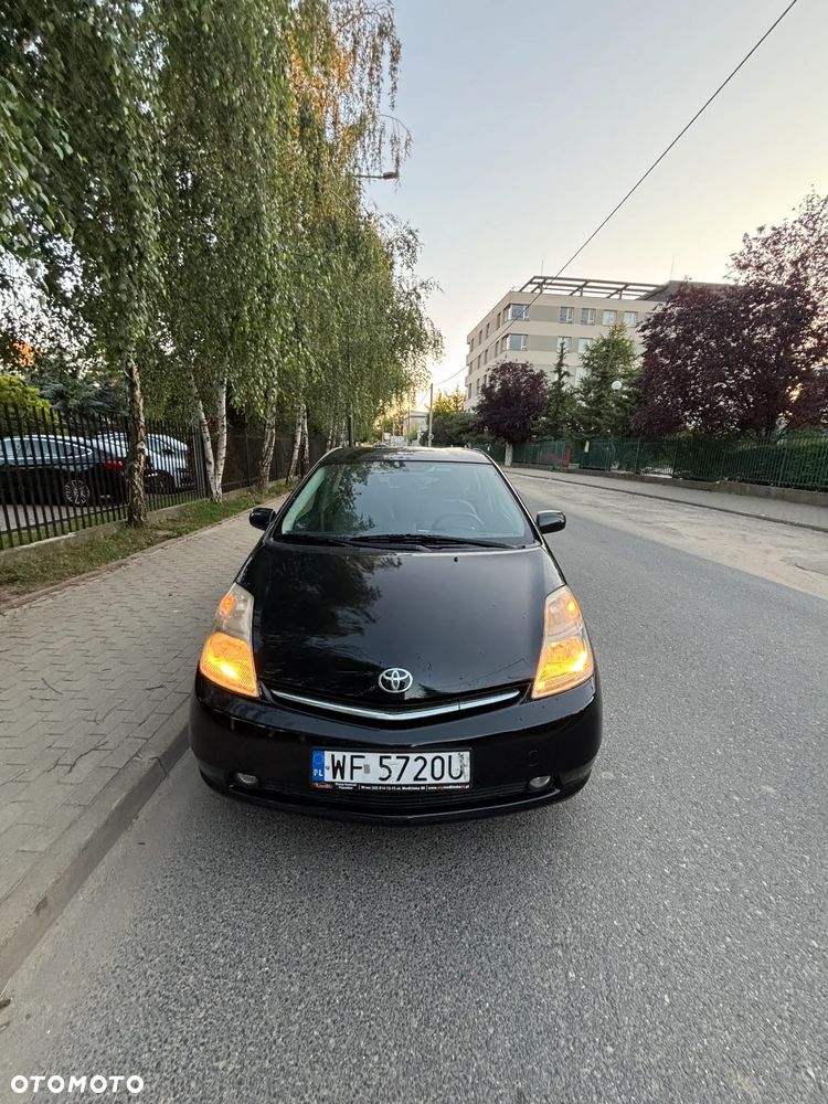 Toyota Prius 1.5 VVT-i Prestige - 12