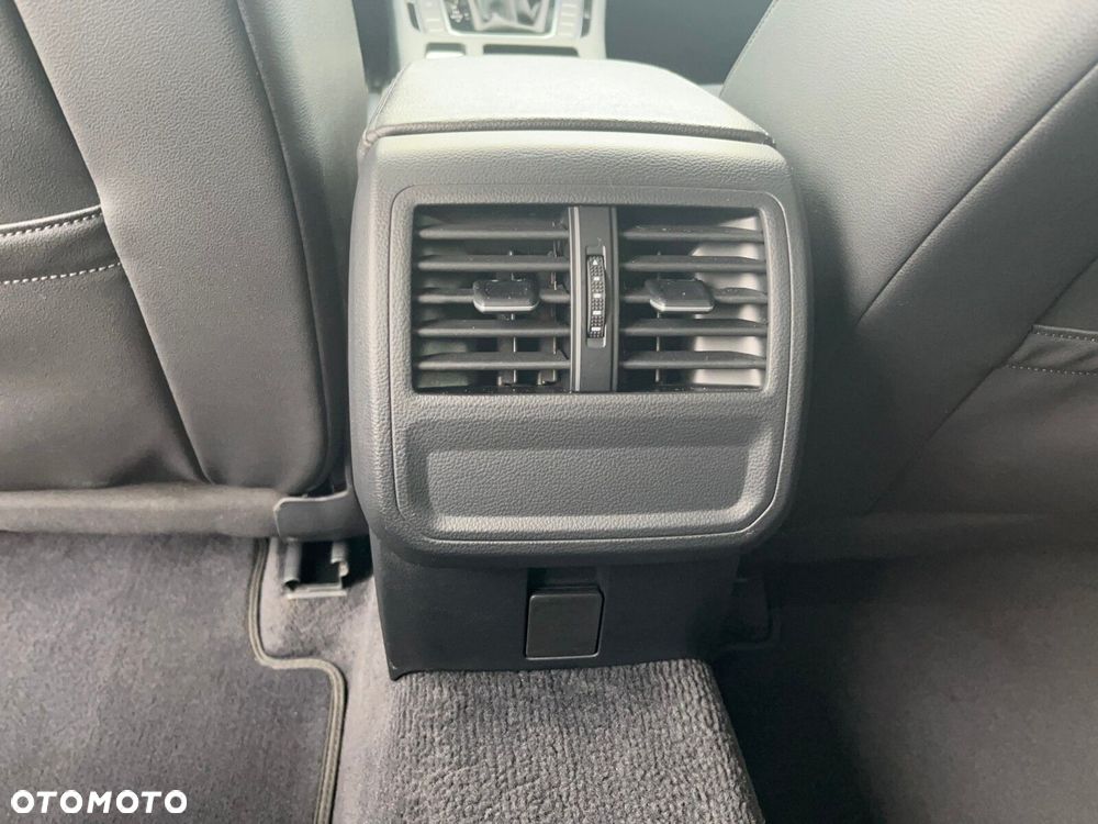 Volkswagen Arteon 2.0 TDI SCR Elegance DSG - 11