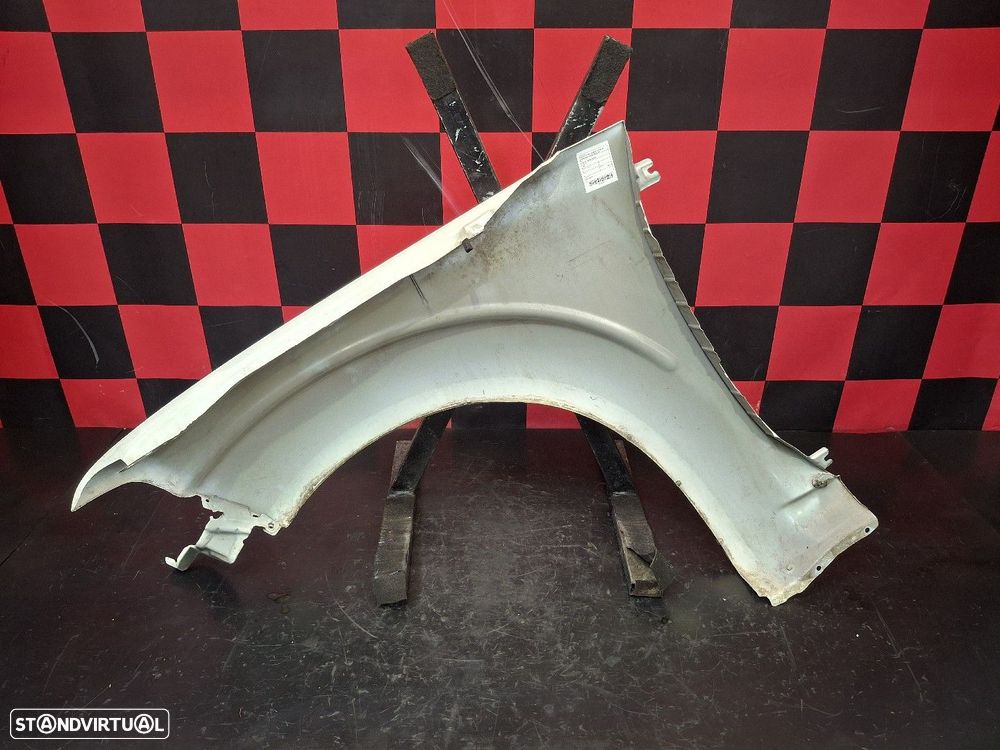 Guarda Lamas Direito Nissan Np300 Navara Camião De Plataforma/Chassis - 2