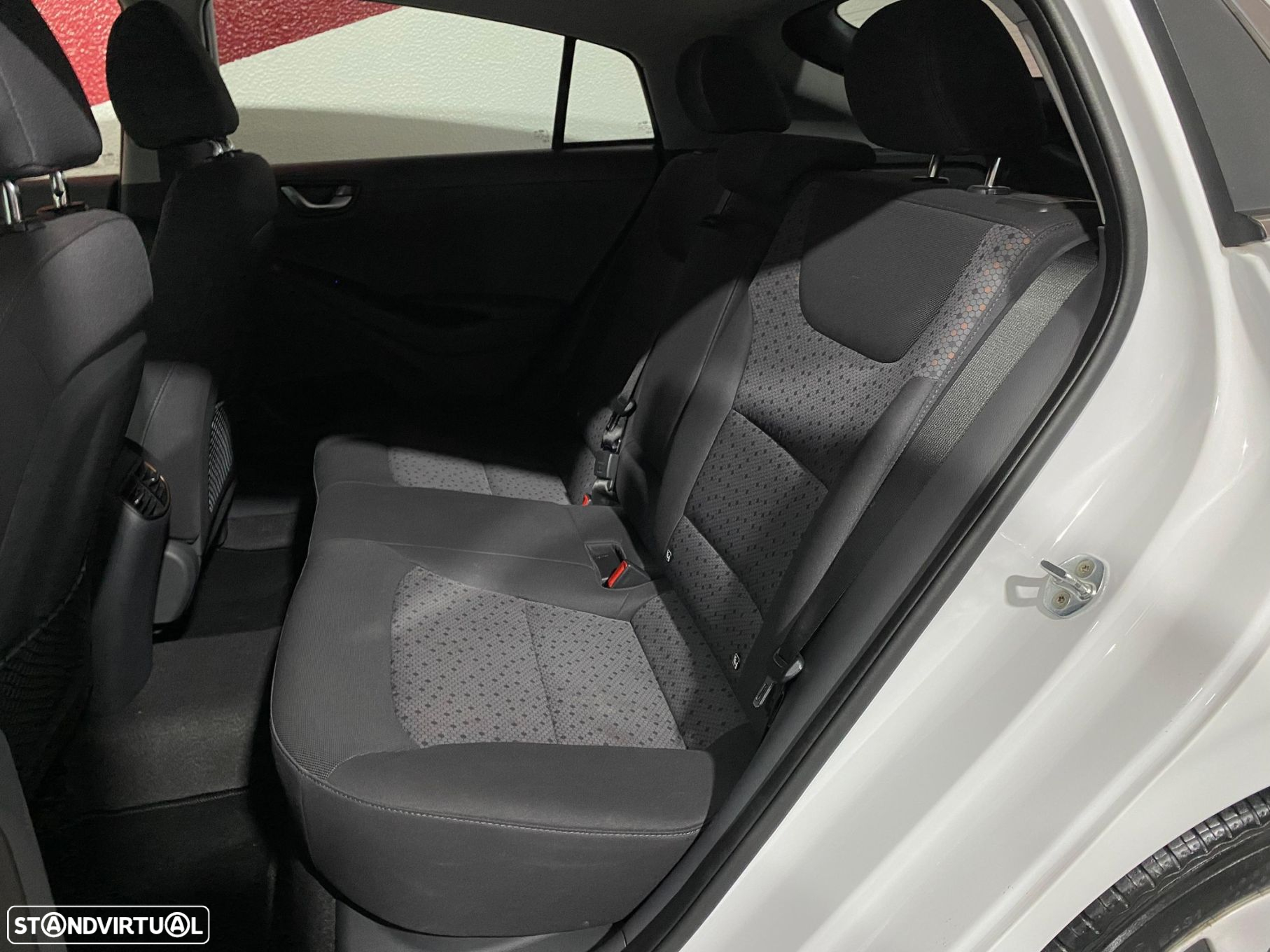 Hyundai Ioniq EV 28kWh Eletric Tech - 51
