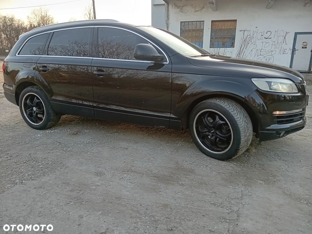 Audi Q7 3.0 TDI Quattro Tiptronic - 12