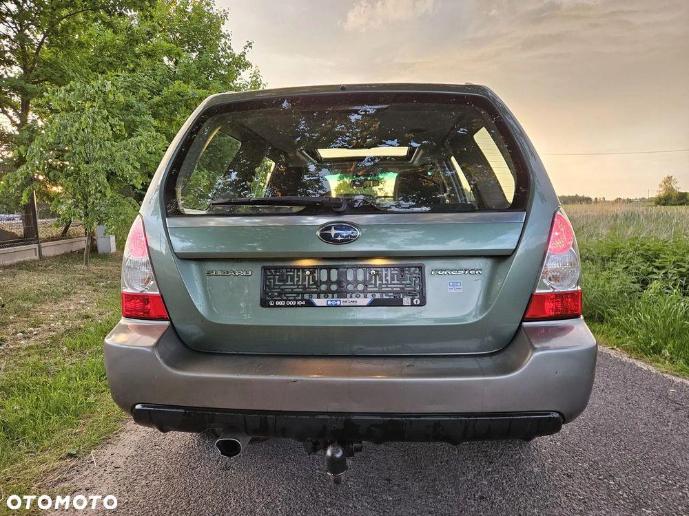 Subaru Forester 2.0 XC Celebration - 7