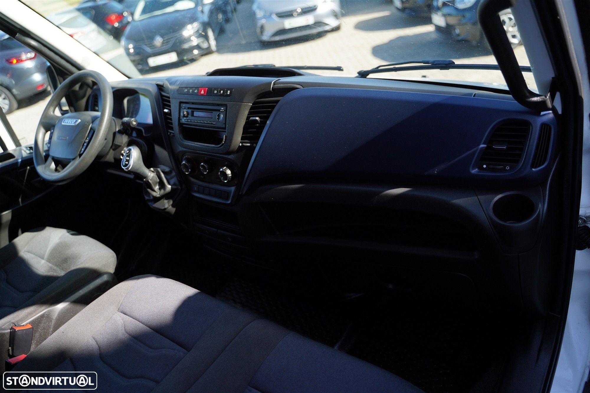 Iveco Daily 2.3 35S14 4100  CX. Aut. - 24