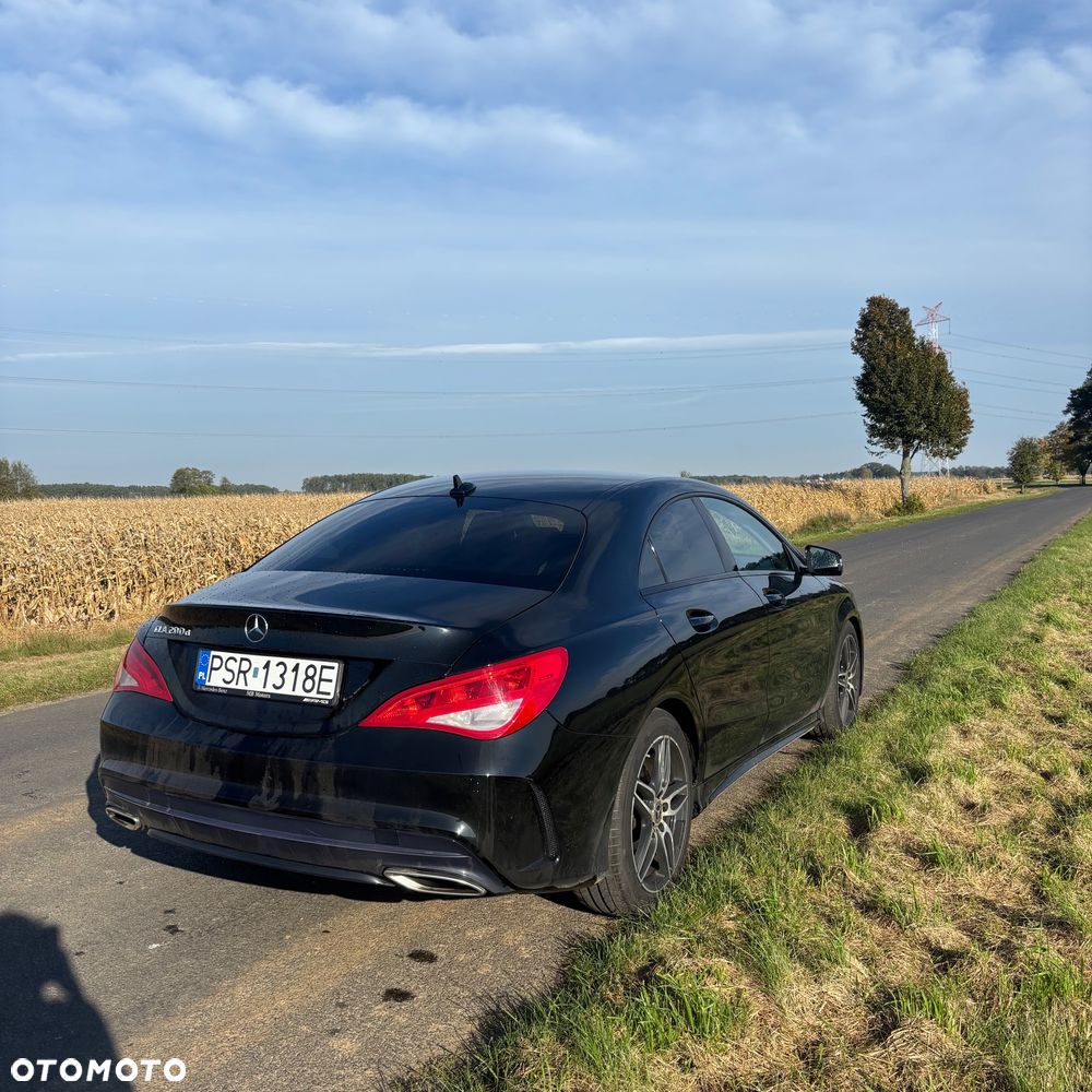 Mercedes-Benz CLA 200 d 7G-DCT AMG Line - 6