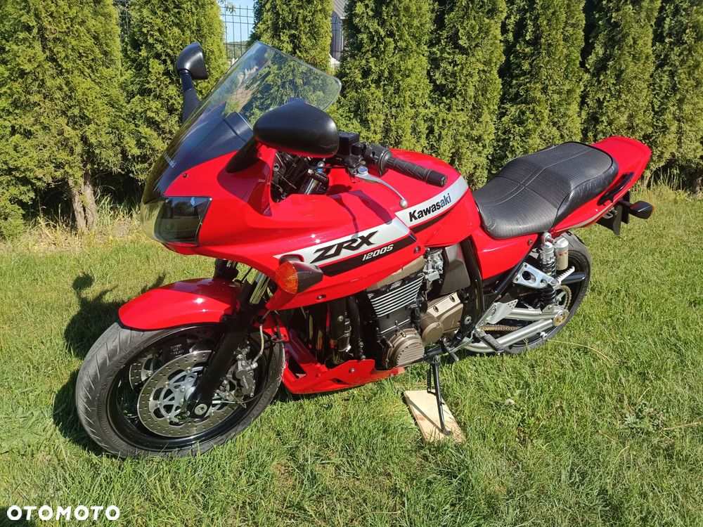 Kawasaki ZRX - 2