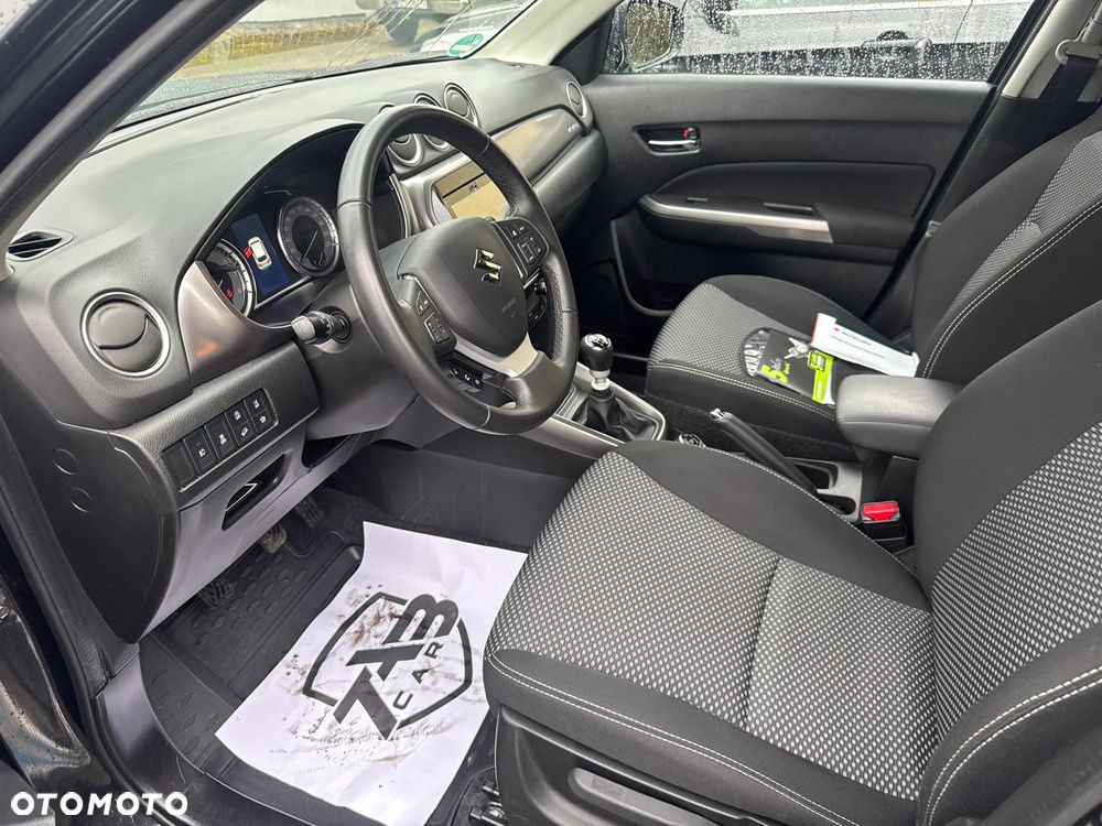 Suzuki Vitara 1.4 Boosterjet SHVS Elegance 4WD - 16
