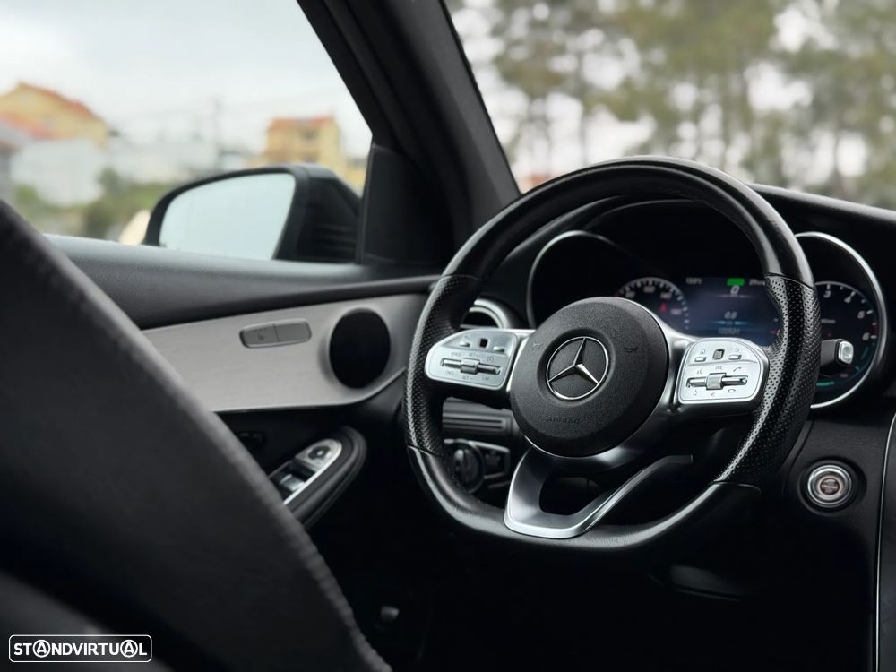 Mercedes-Benz GLC 300 de 4Matic 9G-TRONIC AMG Line - 37