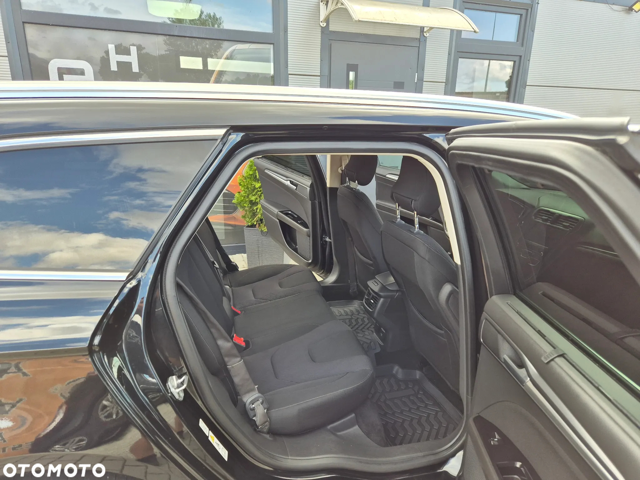 Ford Mondeo Turnier 2.0 TDCi Start-Stopp Titanium - 16