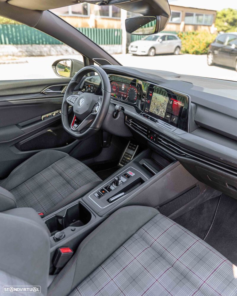 VW Golf 2.0 TSI OPF DSG GTI - 39