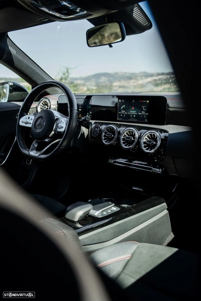 Mercedes-Benz CLA 250 e 8G-DCT AMG Line - 20