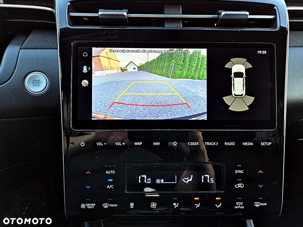 Hyundai Tucson 1.6 T-GDi HEV Executive 2WD - 23