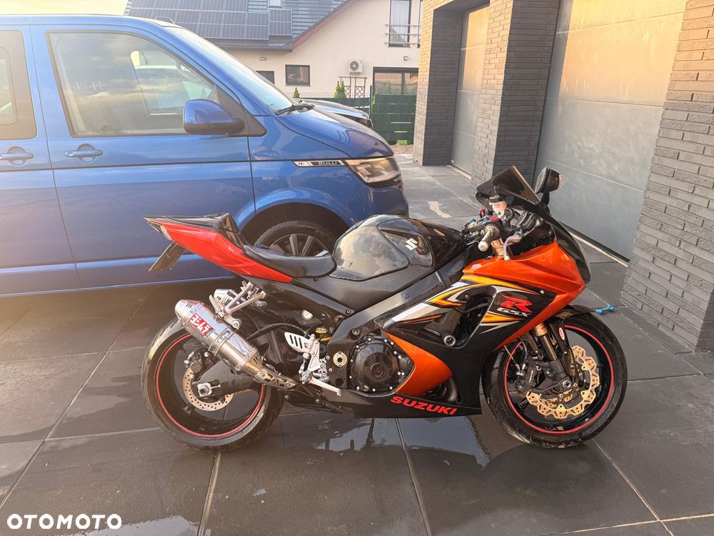 Suzuki GSX 1000 - 1