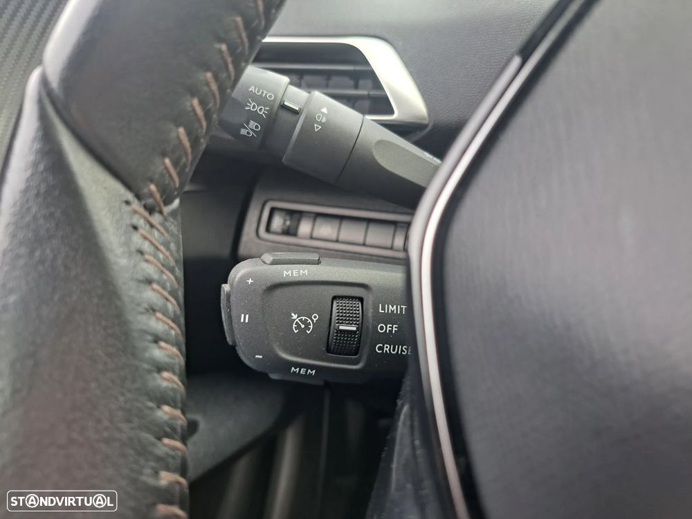 Peugeot 3008 1.5 BlueHDi Active Pack - 15