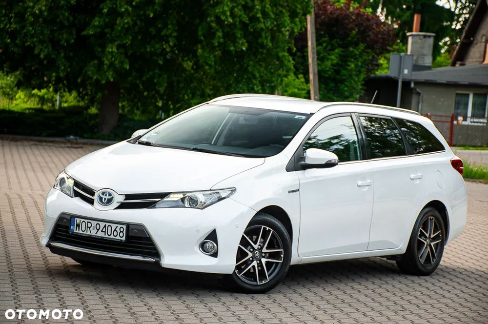 Toyota Auris 1.8 HSD Prestige NAVI - 7