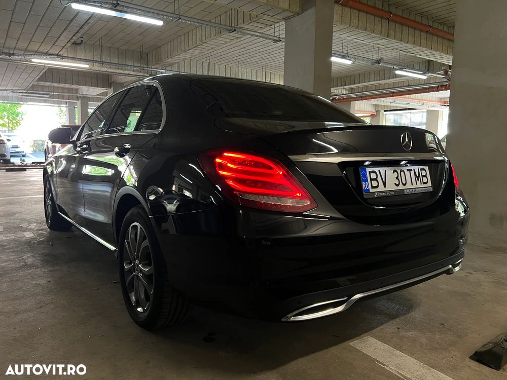 Mercedes-Benz C 220 d 4Matic 9G-TRONIC Avantgarde - 6